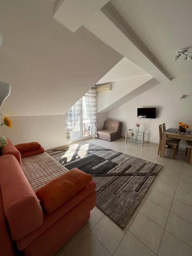 Apartment Azalea Of Budva Ngoại thất bức ảnh
