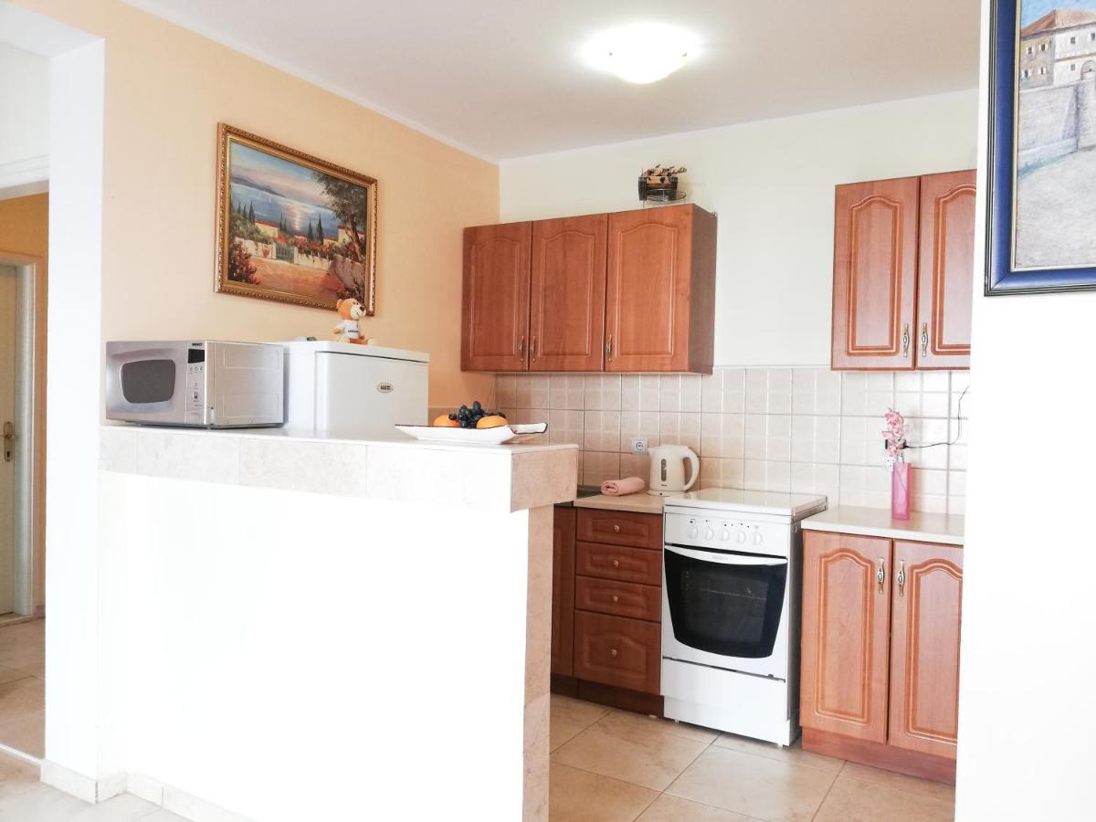 Apartment Azalea Of Budva Ngoại thất bức ảnh