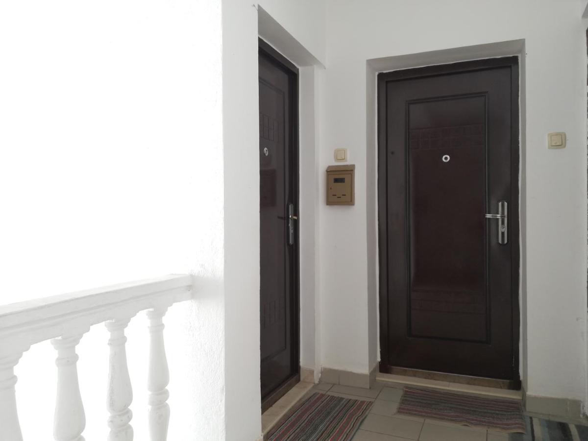 Apartment Azalea Of Budva Ngoại thất bức ảnh