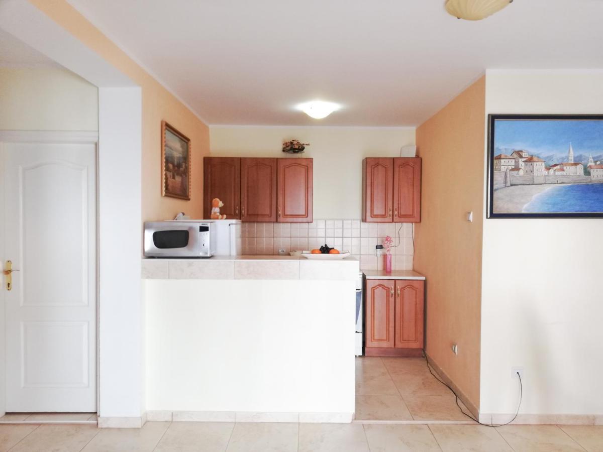 Apartment Azalea Of Budva Ngoại thất bức ảnh