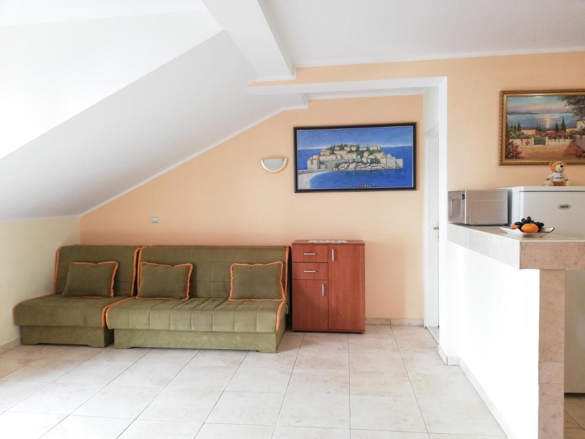 Apartment Azalea Of Budva Ngoại thất bức ảnh