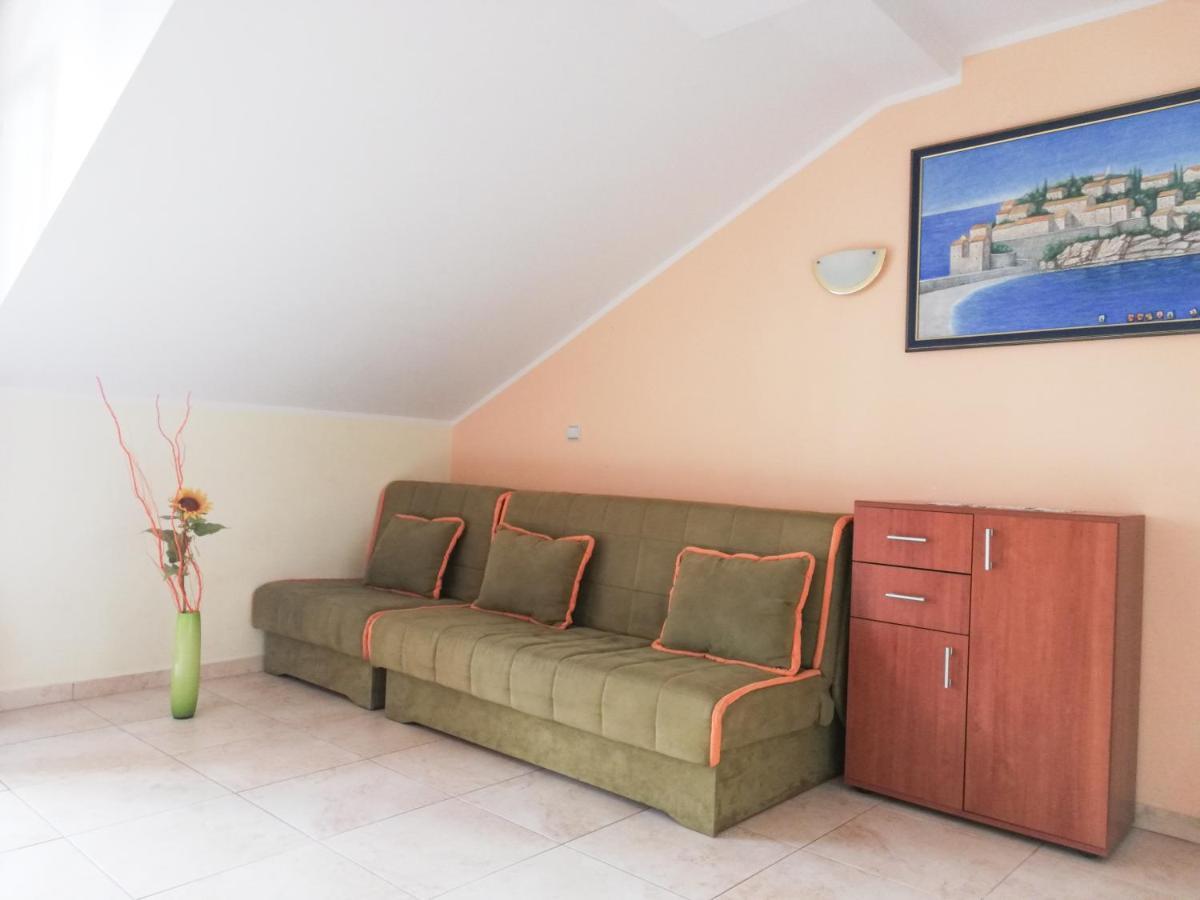 Apartment Azalea Of Budva Ngoại thất bức ảnh